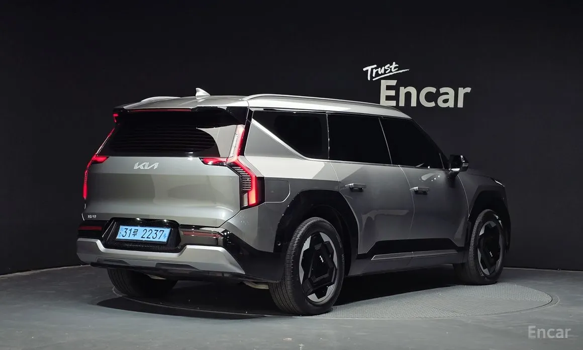 Kia EV9 2023 Long Range
