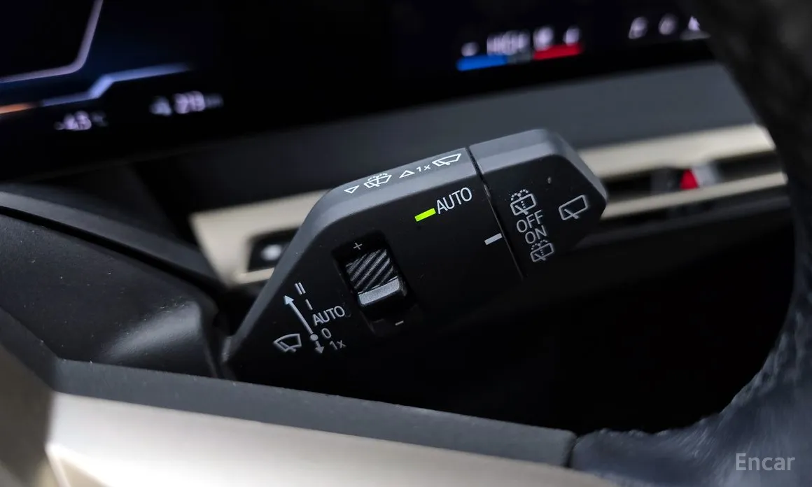 BMW iX 2021 xDrive50 Sports Plus