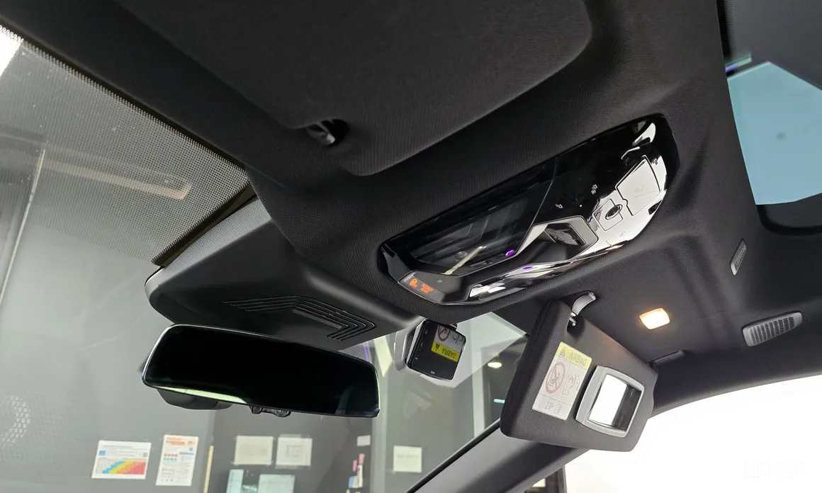 BMW iX 2021 xDrive50 Sports Plus