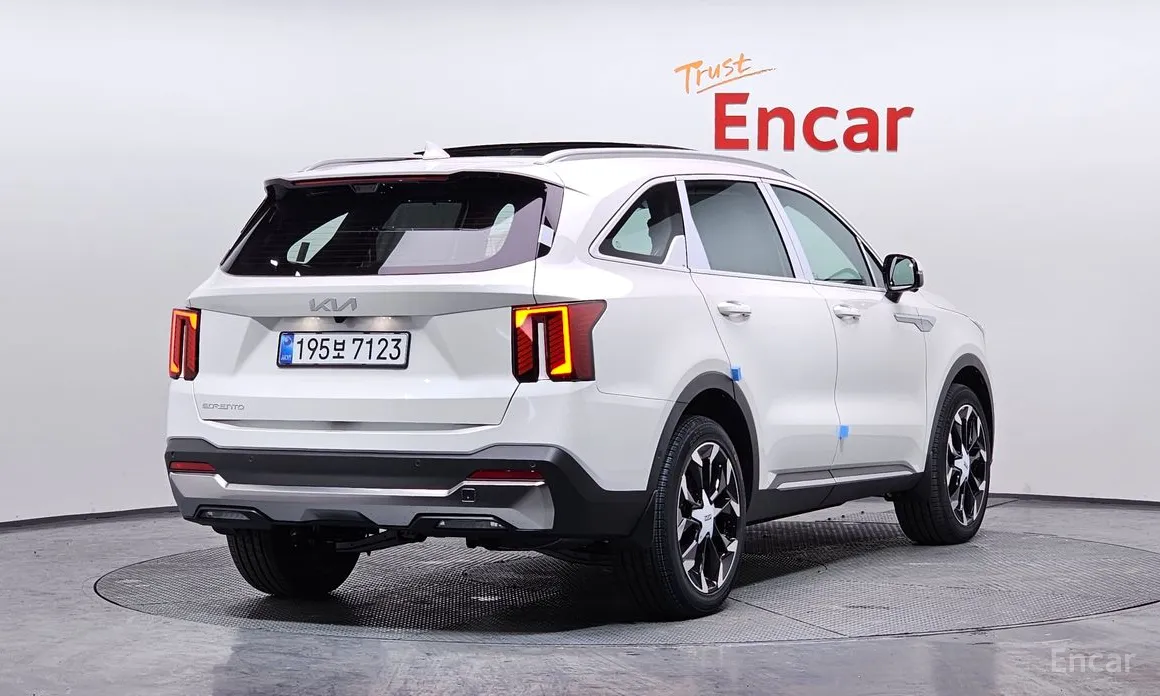 Kia Sorento 2023 Gasoline 2.5T 2WD