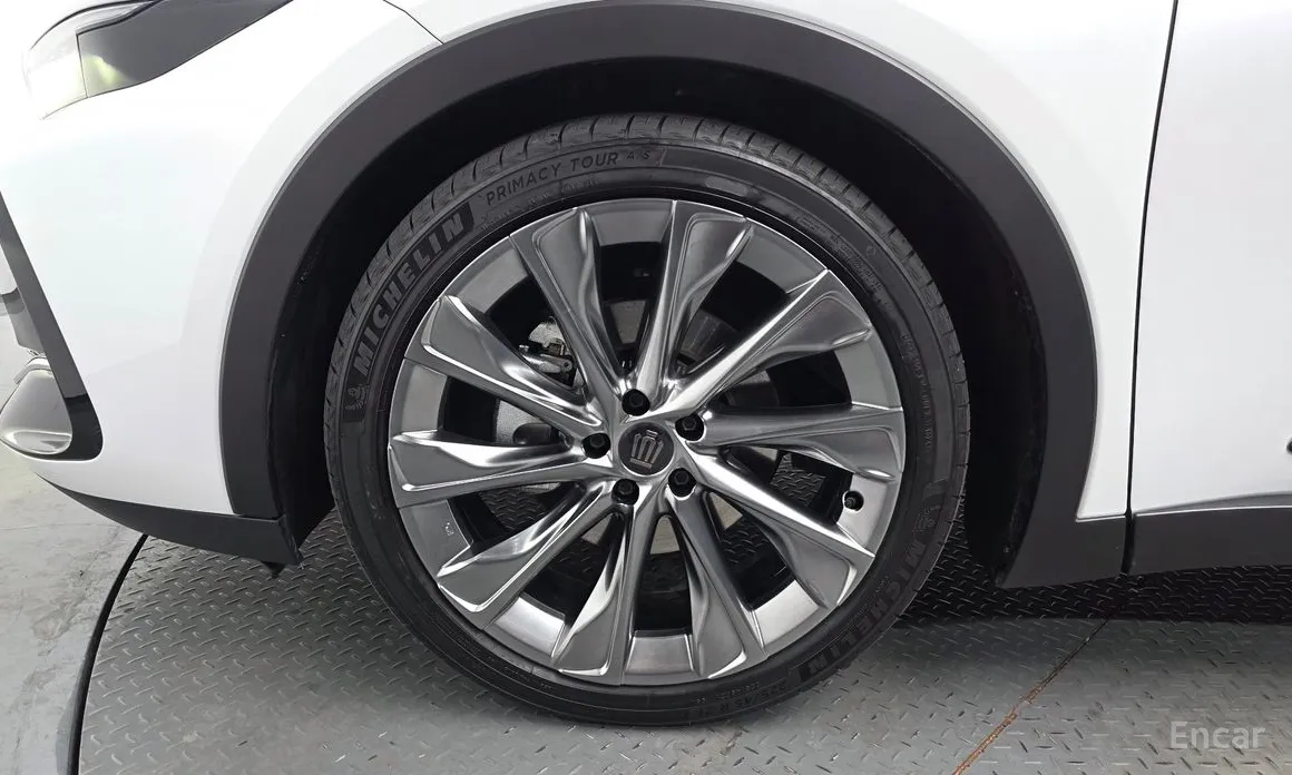 Toyota Crown 2023 2.5 4WD Hybrid