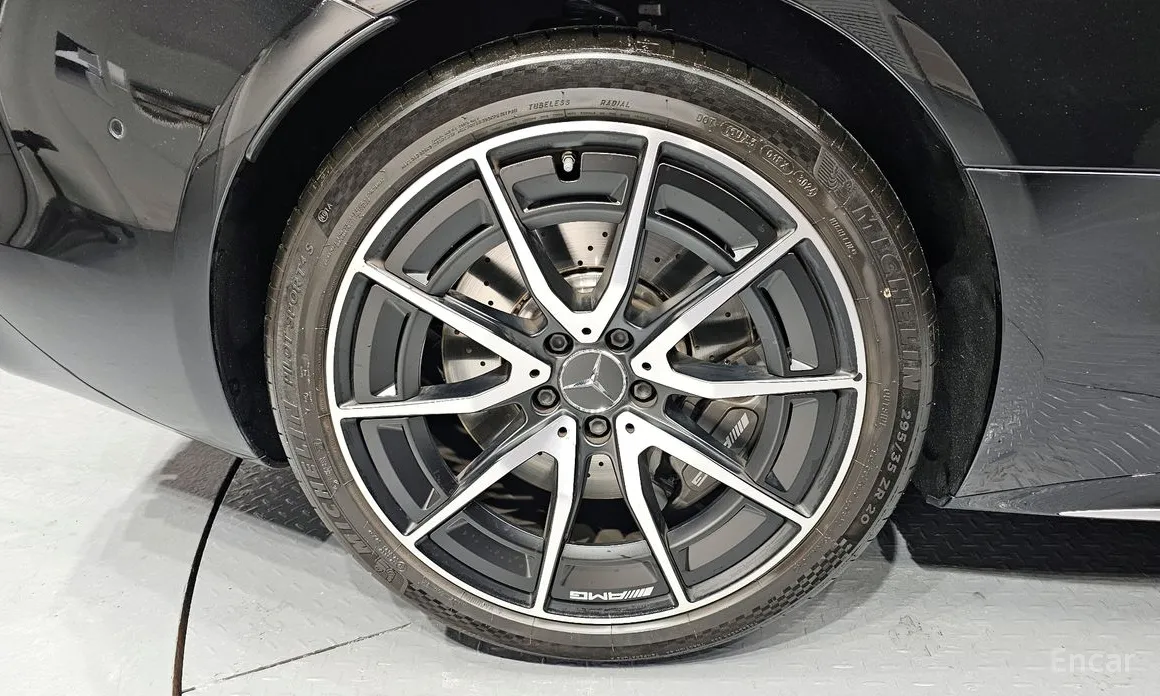 Mercedes-Benz SL-Class 2023 AMG SL43