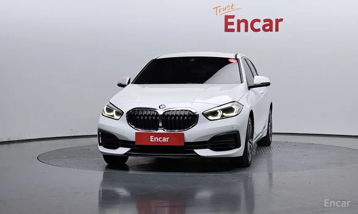 BMW 1 Series 2020 120i Advantage