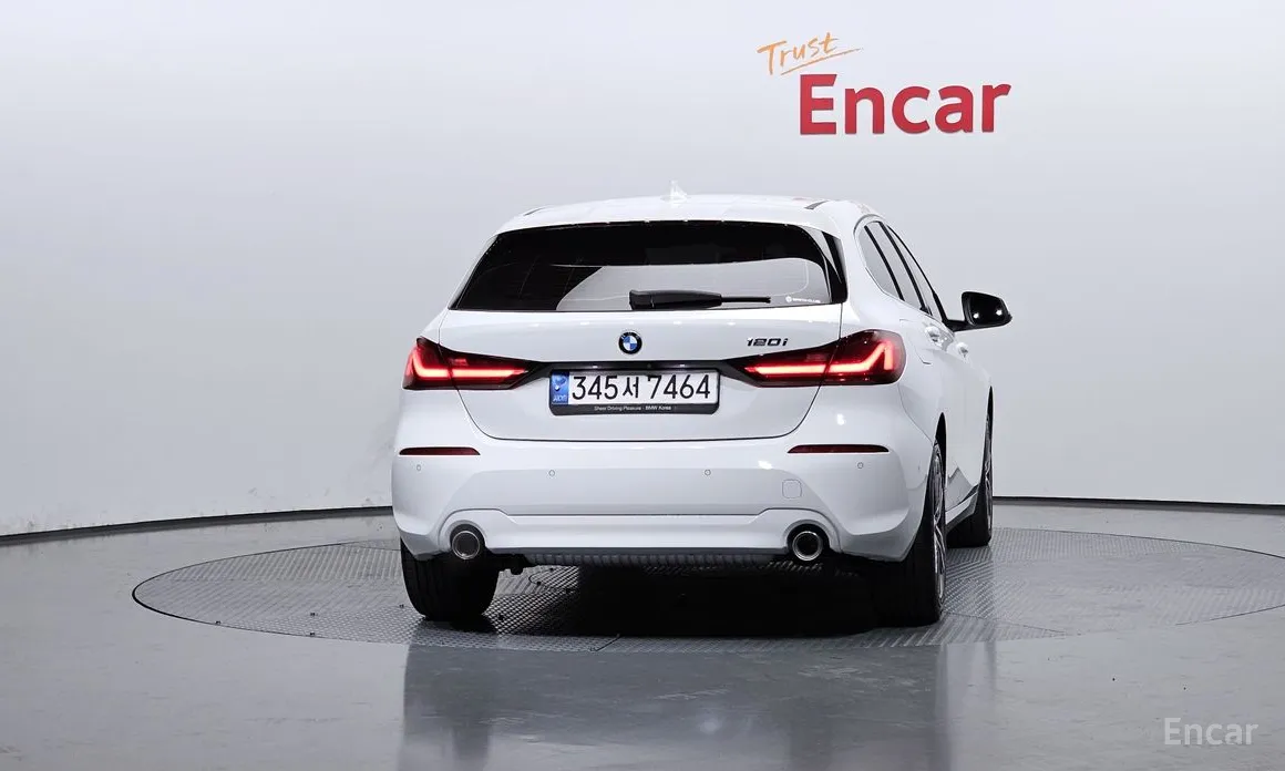 BMW 1 Series 2020 120i Advantage