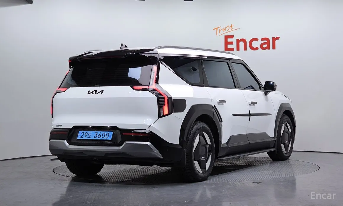 Kia EV9 2023 Long Range