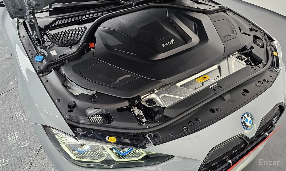 BMW i4 2021 eDrive40 M Sports Pro