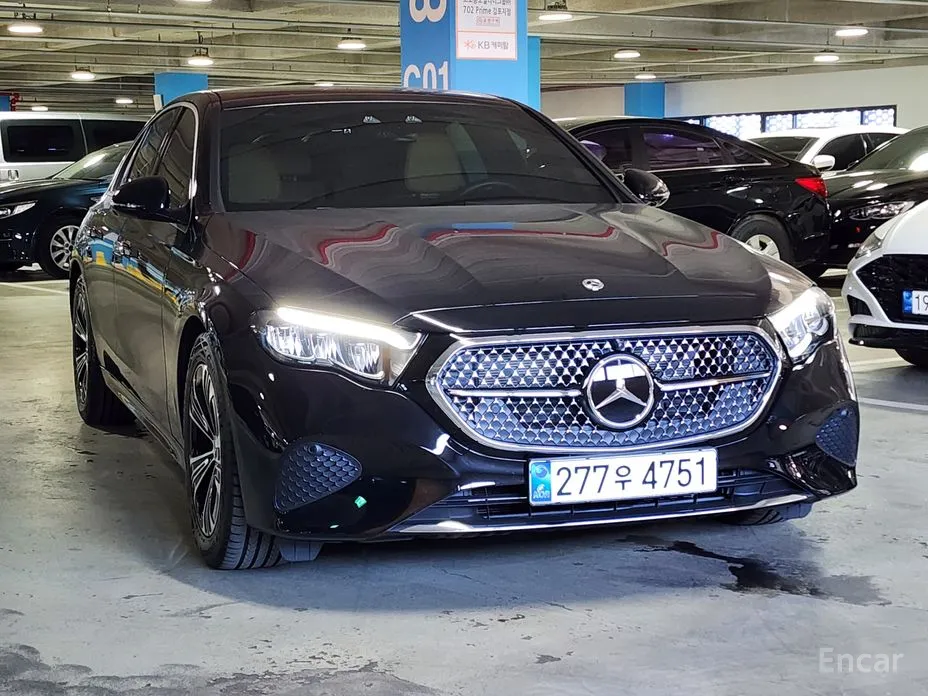 Mercedes-Benz E-Class 2024 E200 Avantgarde