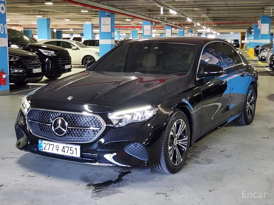 Mercedes-Benz E-Class 2024 E200 Avantgarde