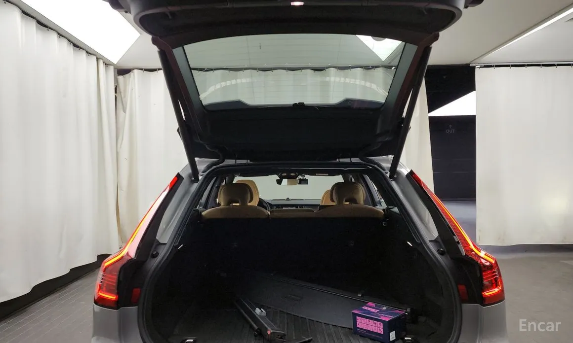 Volvo V90 2017 B6 Ultimate AWD