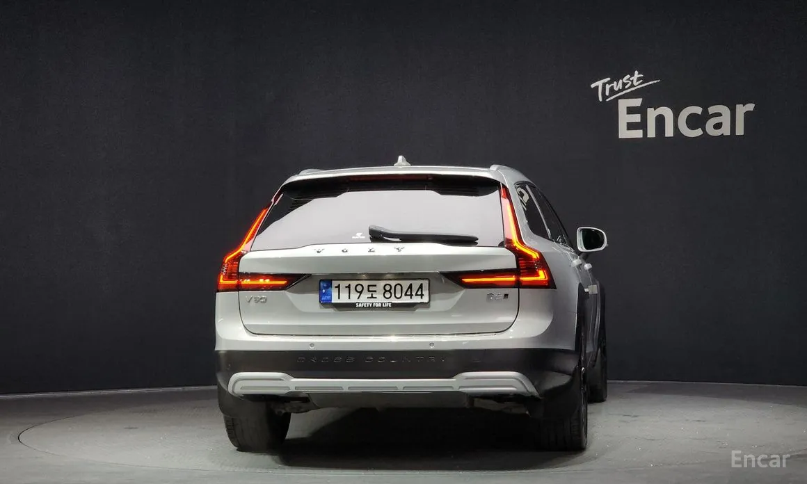 Volvo V90 2017 B6 Ultimate AWD