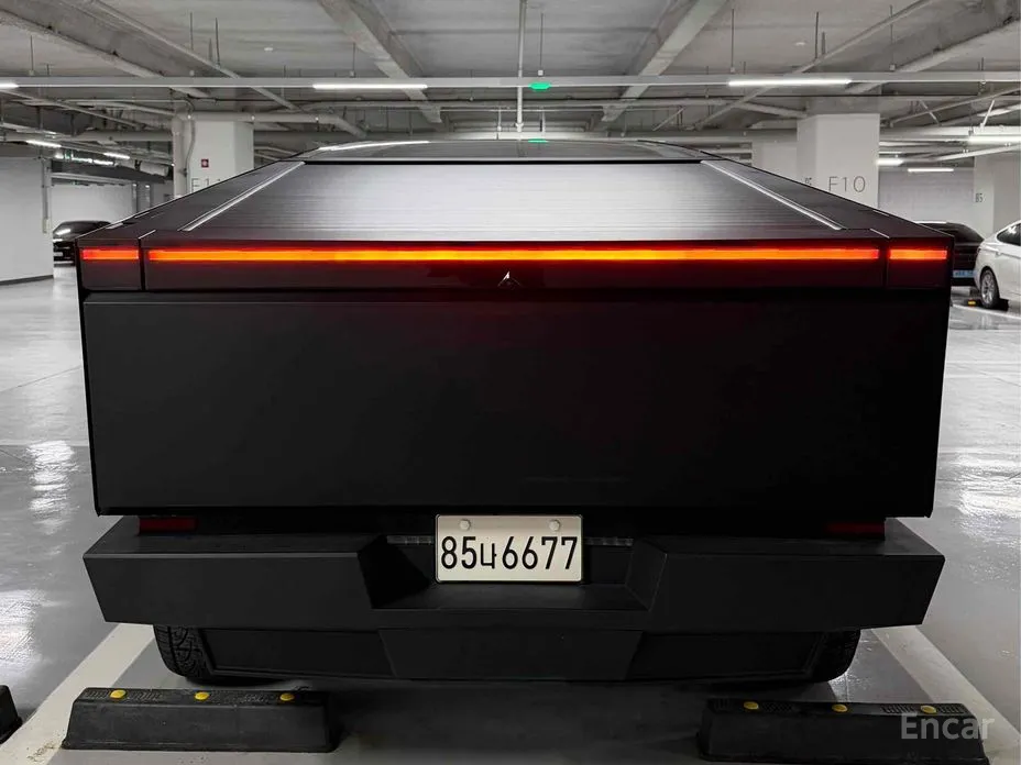 Tesla Cybertruck 2023 Cyberbeast