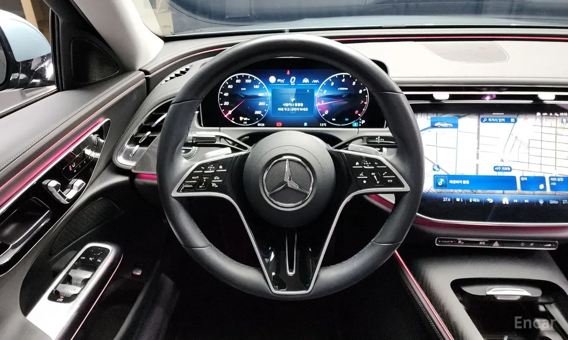 Mercedes-Benz E-Class 2024 E200 Avantgarde