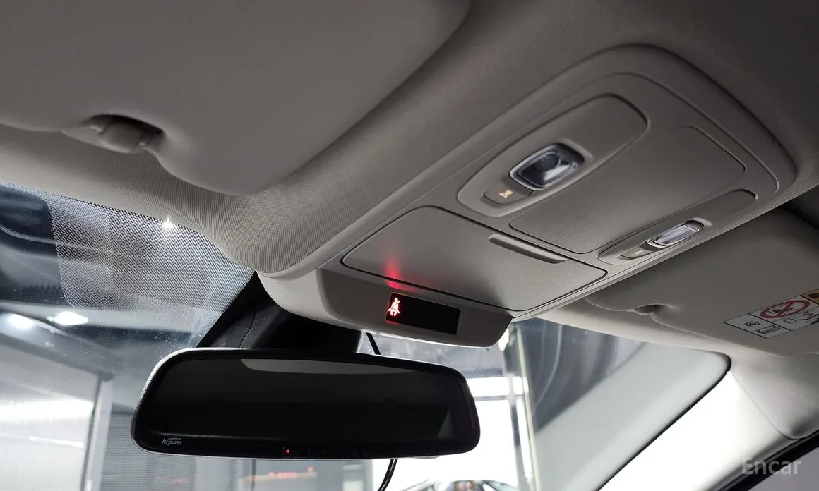 Renault SM6 2020 2.0 LPe LE