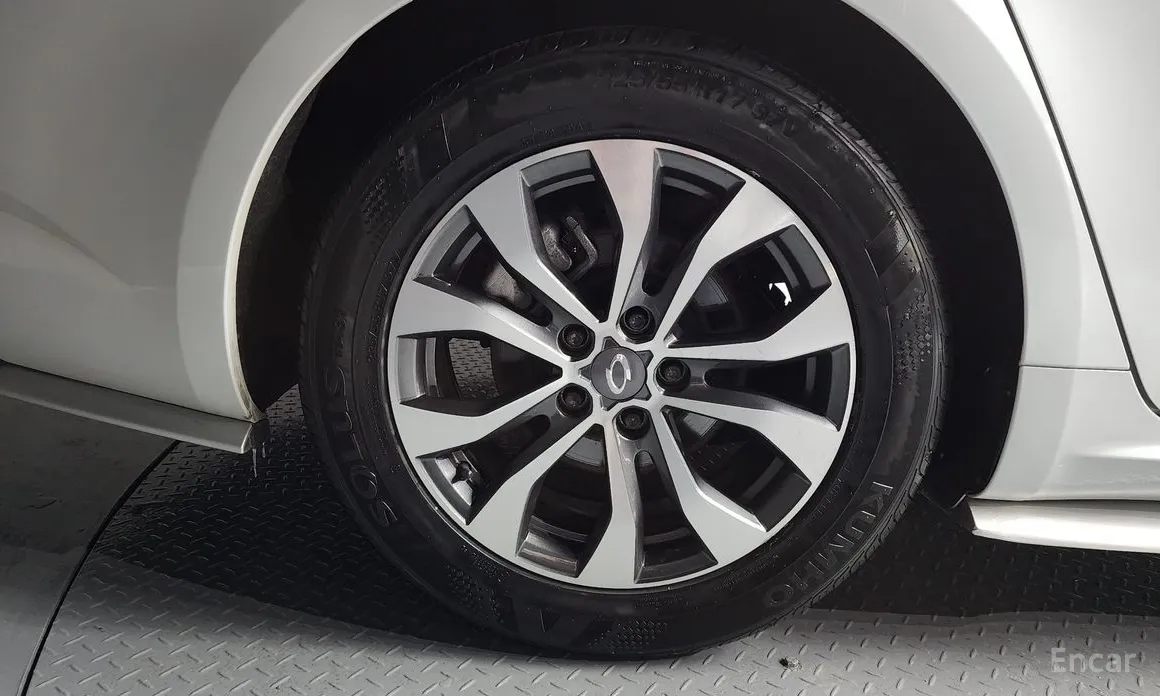 Renault SM6 2020 2.0 LPe LE