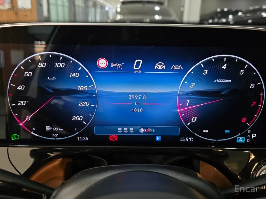 Mercedes-Benz E-Class 2024 E300 4MATIC AMG Line