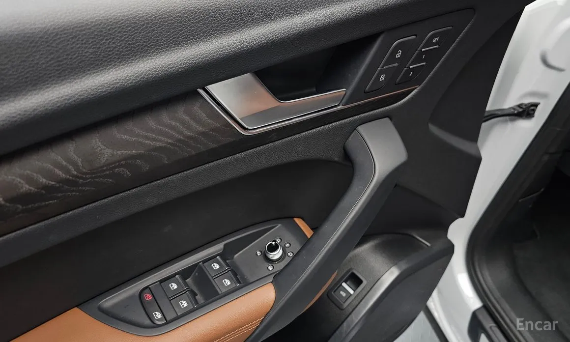 Audi Q5 2017 40 TDI Quattro Premium Sportback