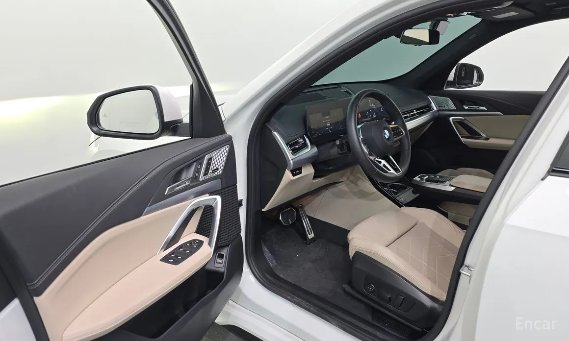 BMW X1 2023 xDrive 20i M Sport