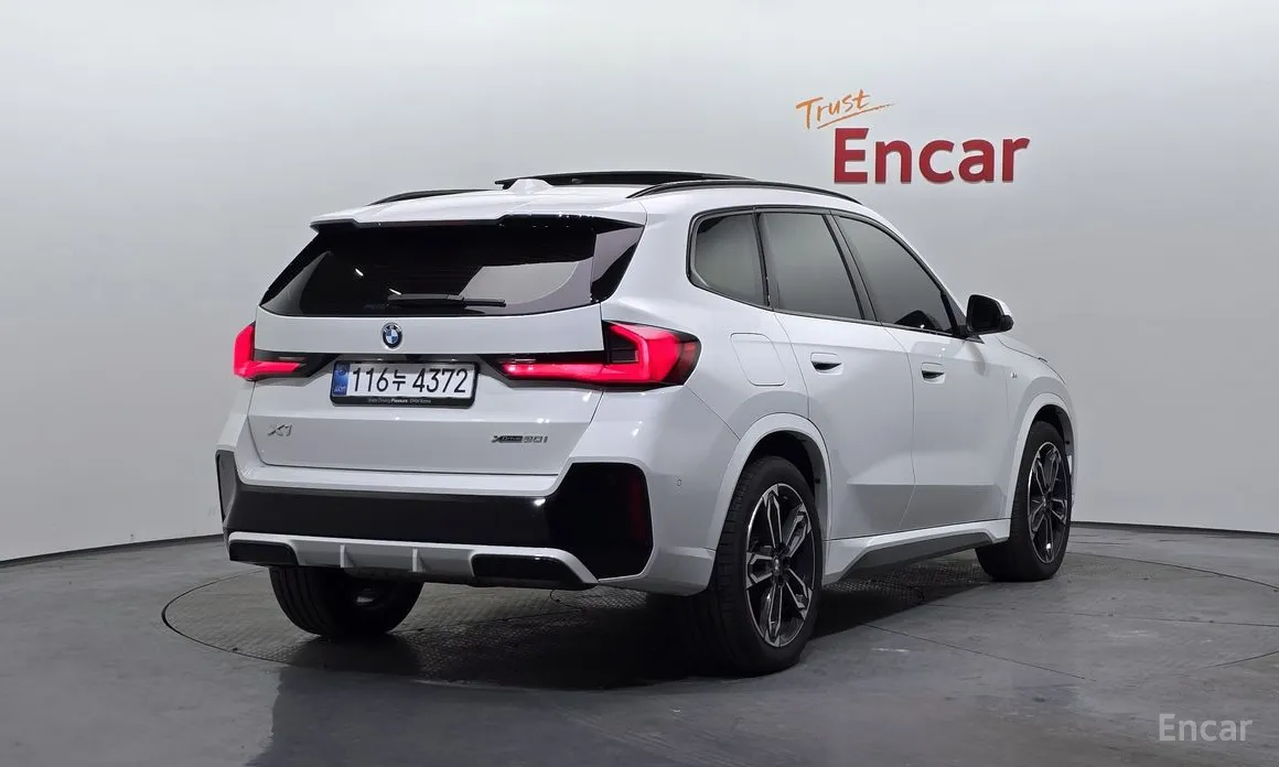 BMW X1 2023 xDrive 20i M Sport