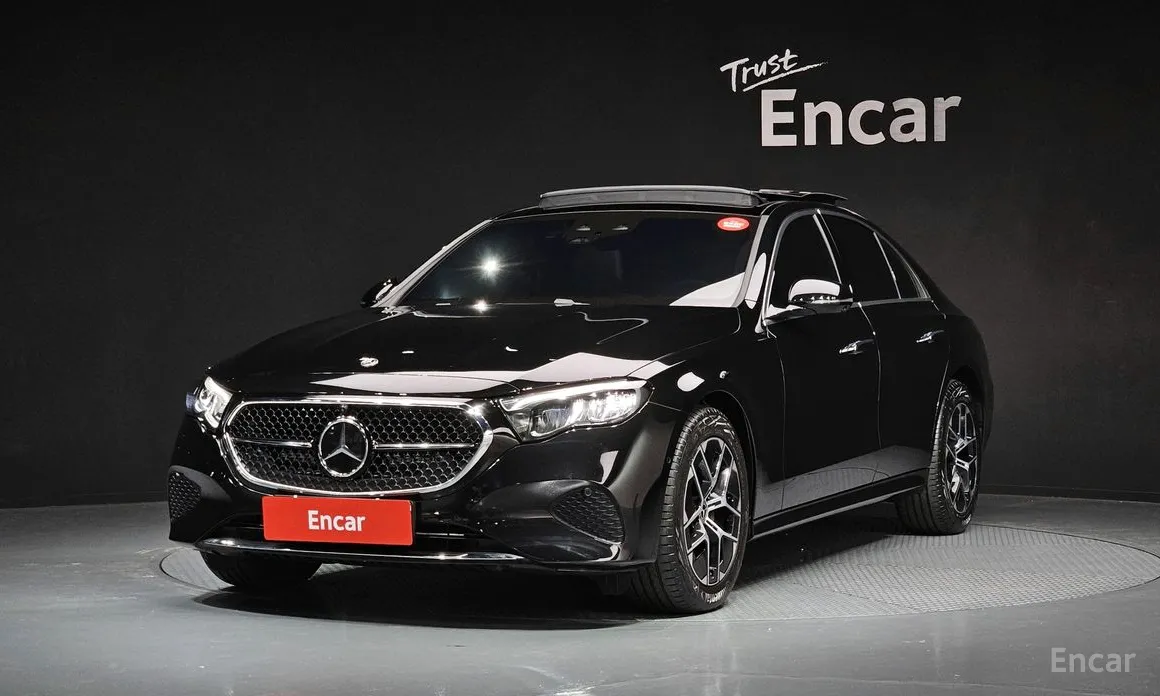 Mercedes-Benz E-Class 2024 E200 Avantgarde