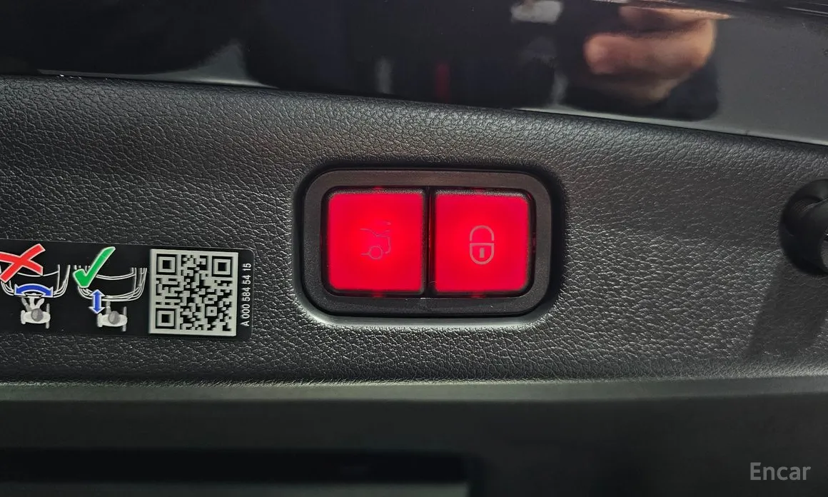 Mercedes-Benz E-Class 2024 E200 Avantgarde