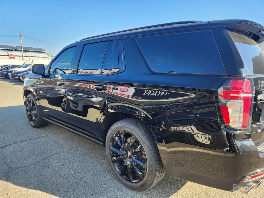 Chevrolet Tahoe 2022 6.2 Dark Knight 4WD