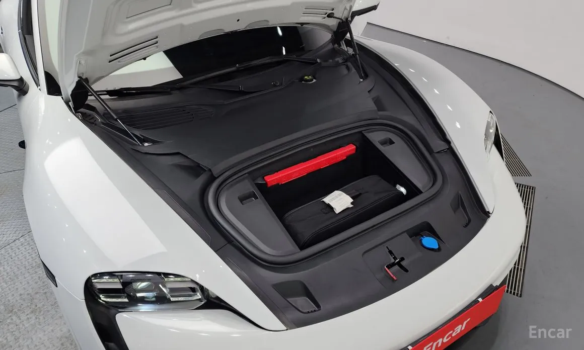 Porsche Taycan 2020 Base