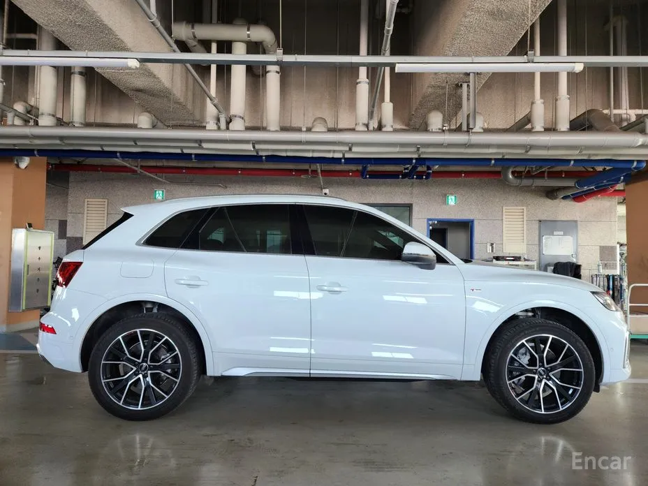 Audi Q5 2017 45 TFSI Quattro Premium