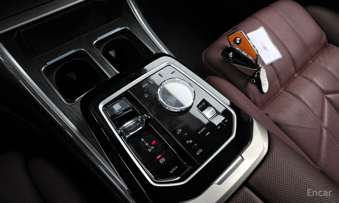 BMW 7 Series 2022 740d xDrive M Sport