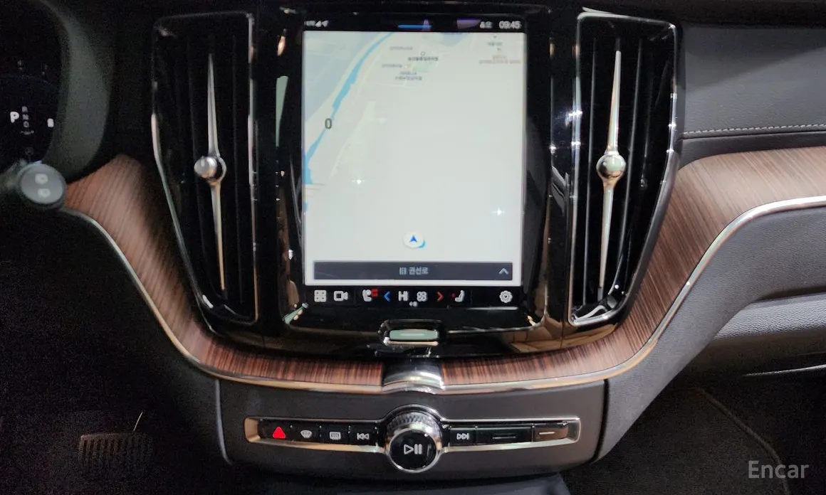 Volvo XC60 2017 B5 Ultimate Bright