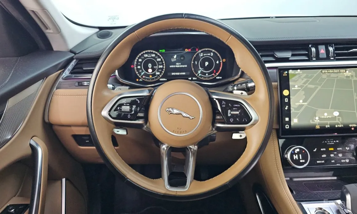 Jaguar F-Pace 2016 D200 S