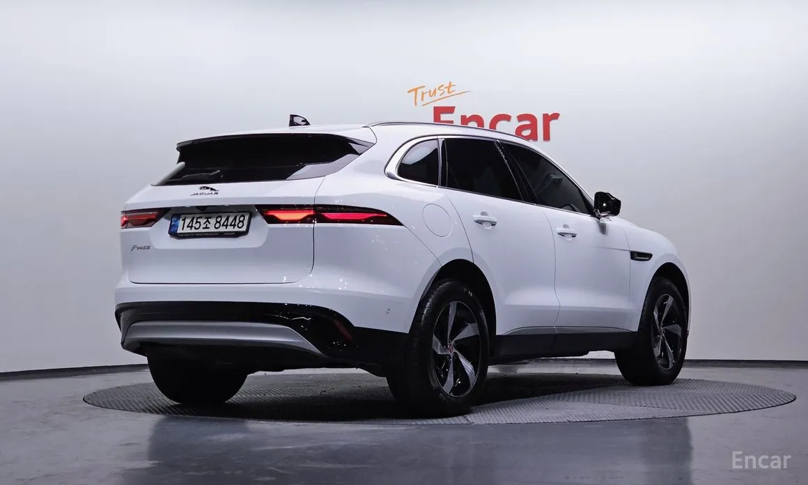 Jaguar F-Pace 2016 D200 S