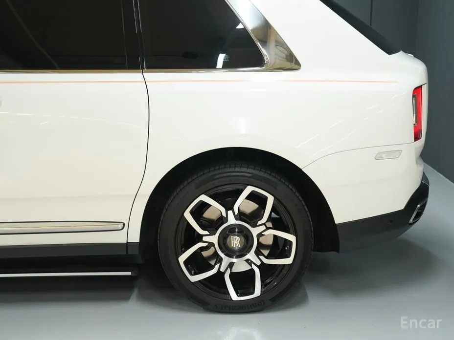 Rolls-Royce Cullinan 2018 6.7 V12