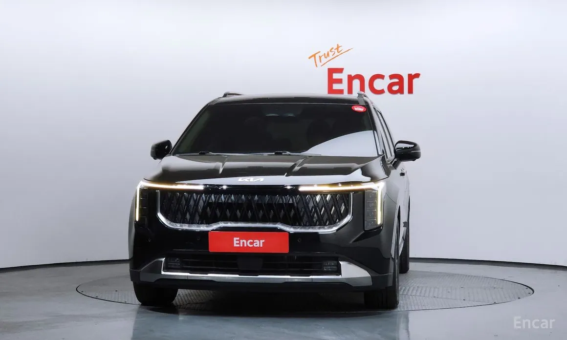 Kia Carnival 2023 9-Seater Signature