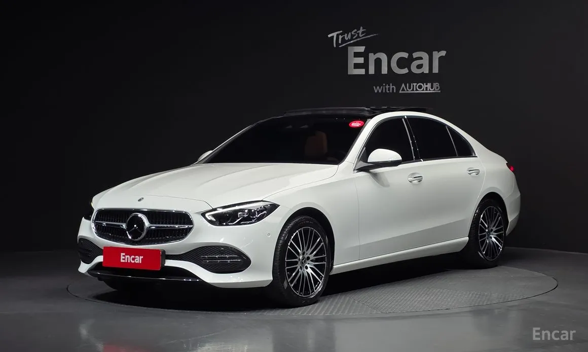 Mercedes-Benz C-Class 2022 C200 4MATIC Avantgarde
