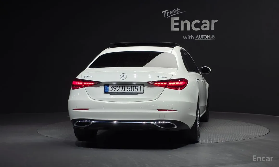 Mercedes-Benz C-Class 2022 C200 4MATIC Avantgarde