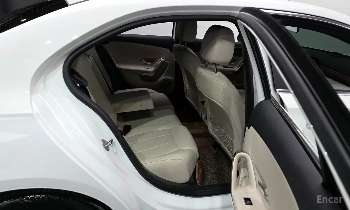 Mercedes-Benz A-Class 2019 A220 Sedan