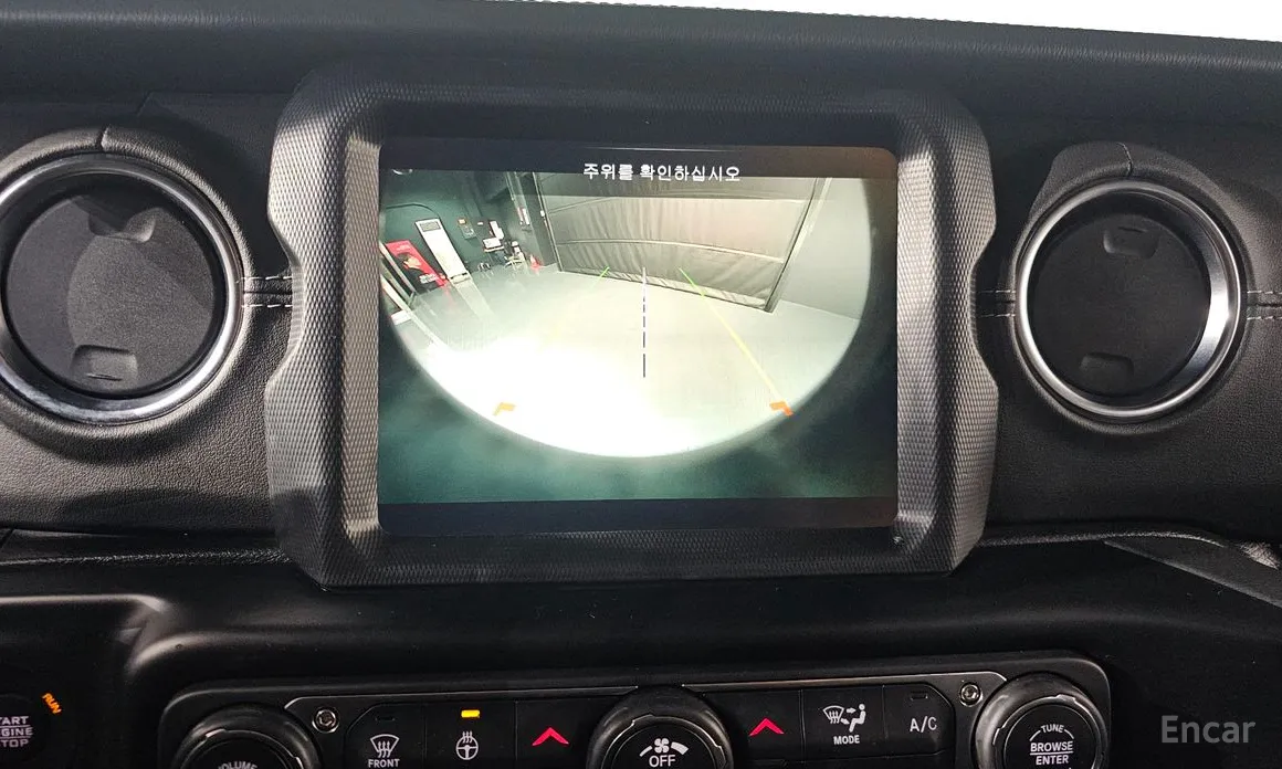 Jeep Wrangler 2018 2.0 Overland Power Top 4Door