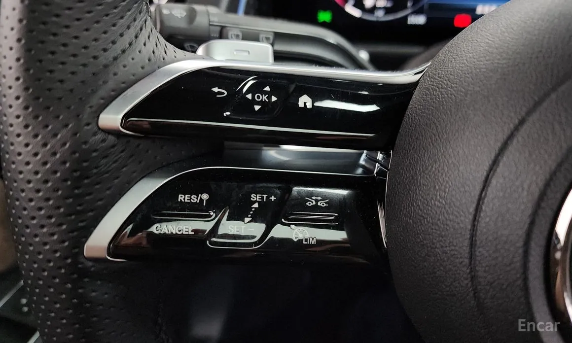 Mercedes-Benz GLB-Class 2020 GLB250 4MATIC