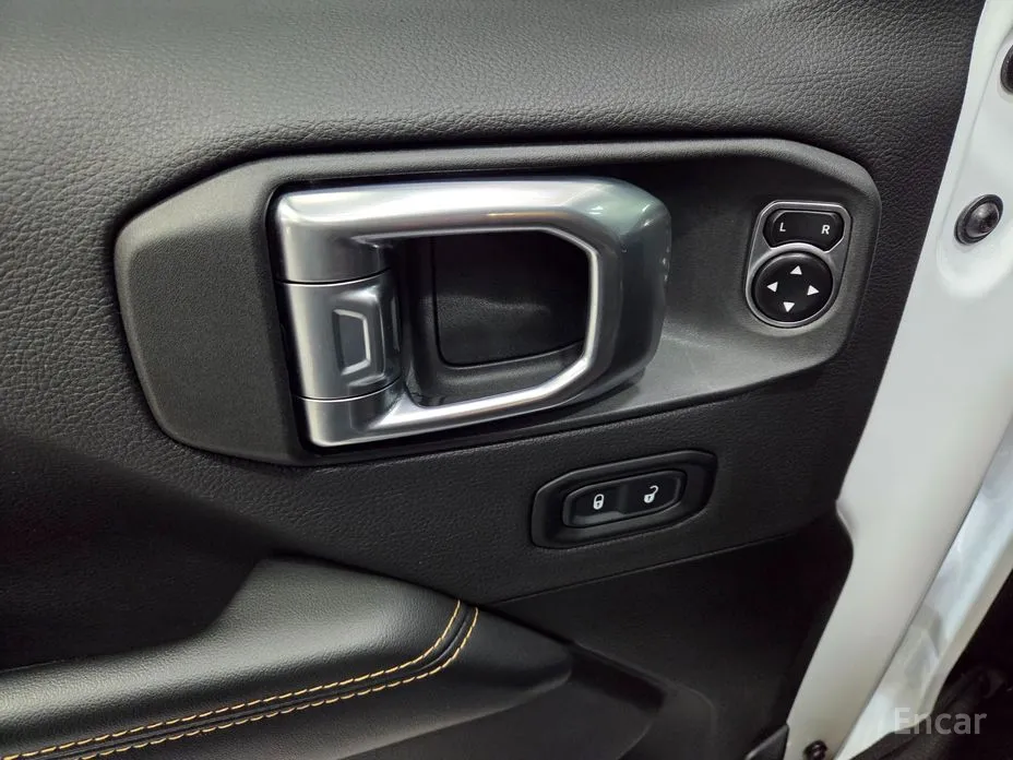 Jeep Wrangler 2018 2.0 Sahara Power Top 4Door