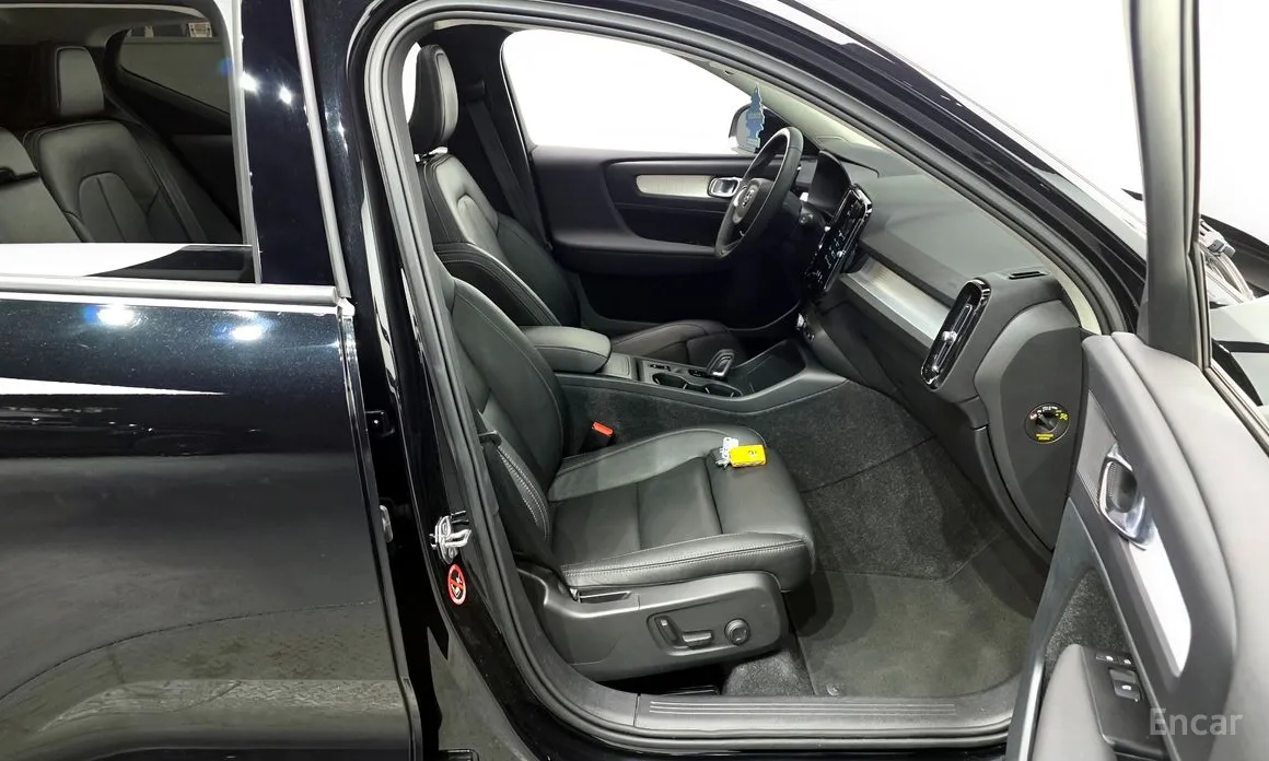 Volvo XC40 2018 B4 Momentum