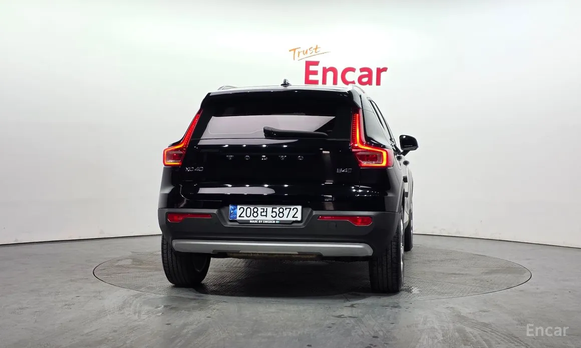 Volvo XC40 2018 B4 Momentum