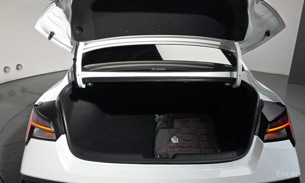 Hyundai Avante 2023 1.6