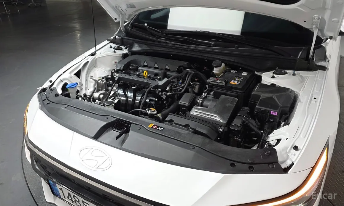 Hyundai Avante 2023 1.6