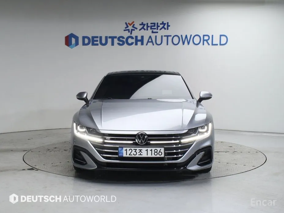 Volkswagen Arteon 2018 2.0 TDI R-LIINE 4Motion
