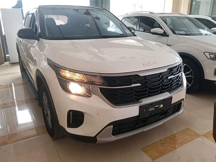Kia Seltos 2023 2023款 1.5L CVT舒适版