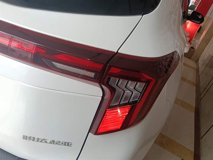 Kia Seltos 2023 2023款 1.5L CVT舒适版