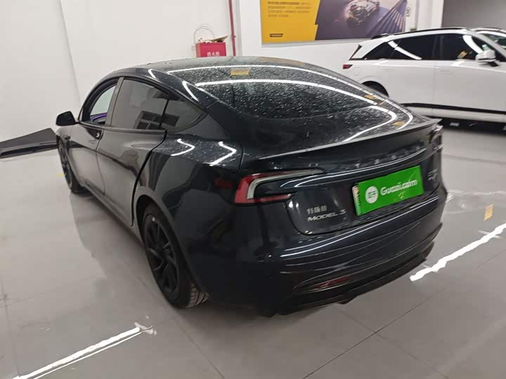 Tesla Model 3 2024 2024款 高性能全轮驱动版