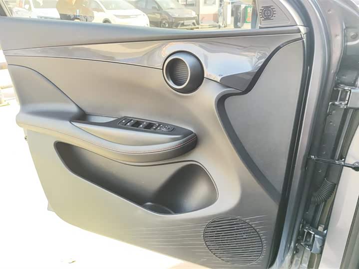 BYD E2 2023 2023款 豪华型