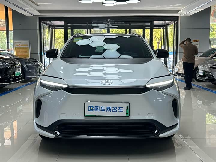 Toyota bZ4X Platinum 2024 2024款 615 MAX版