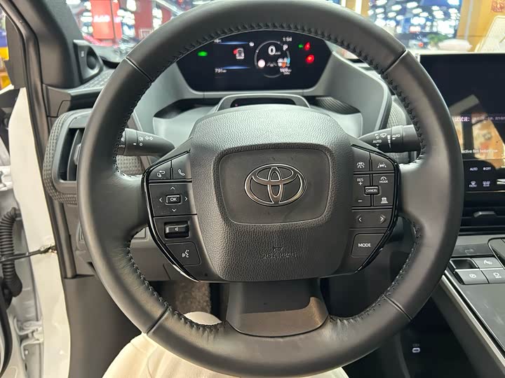 Toyota bZ4X Platinum 2024 2024款 615 MAX版